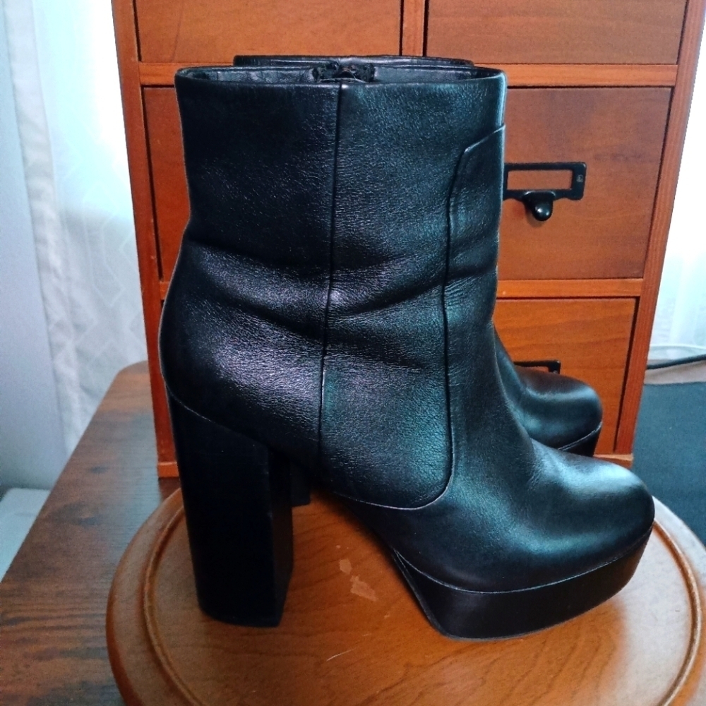 Aldo Black Leather Ankle Boots_7